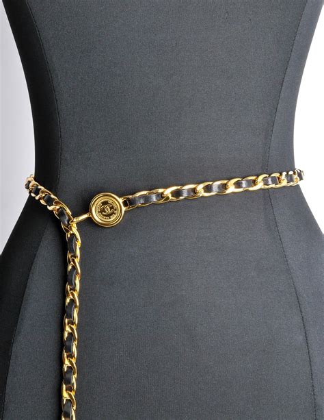 vintage chanel belt.